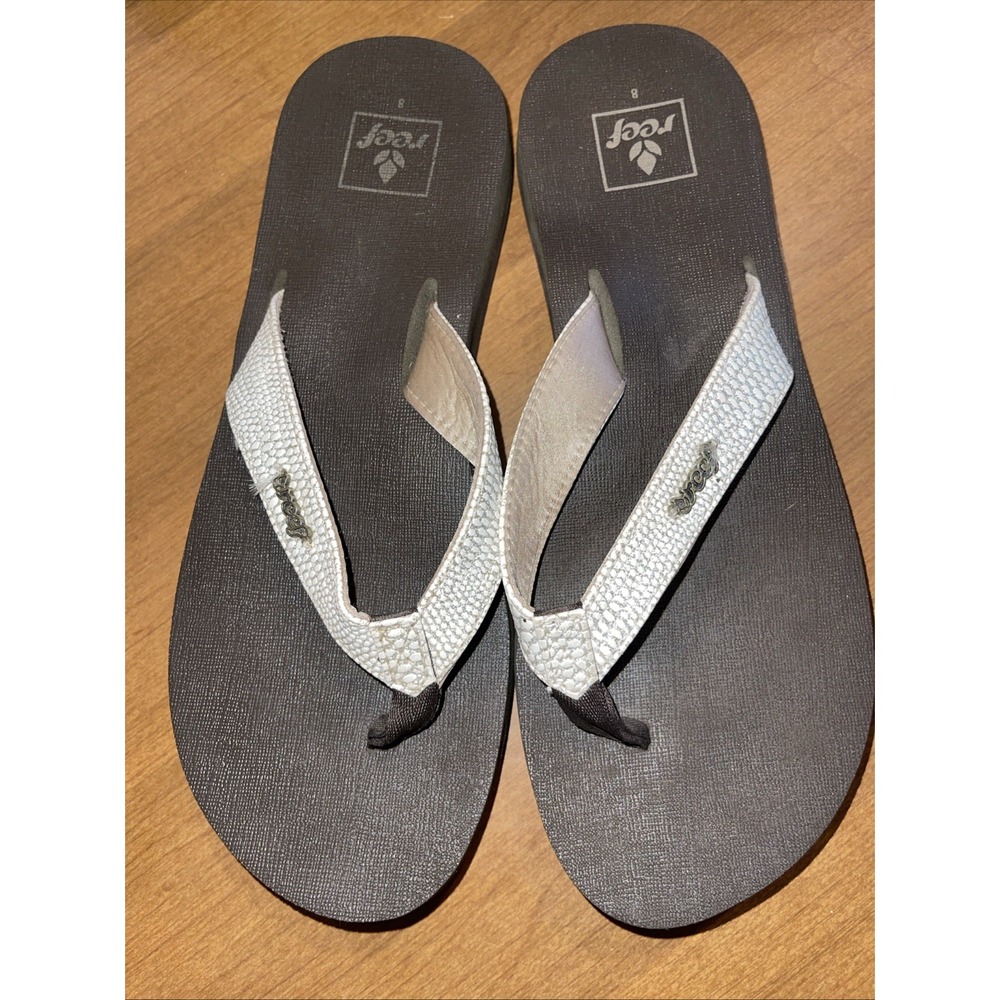 Reef Flip Flops Women 8 White Shimmer Silver Snake Croc Embossed